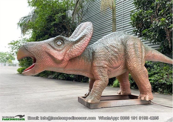 Realistic Full Size Robotic Dinosaur-02